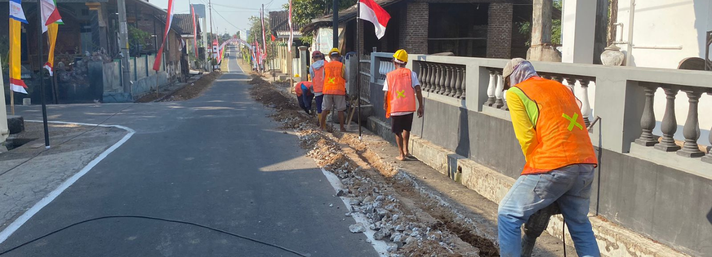 Sistem Pengairan Lengkap